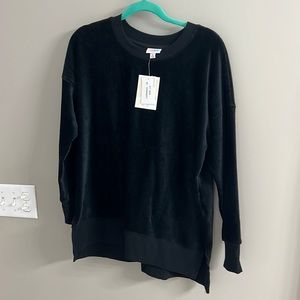 LuLaRoe Hannah sweatshirt